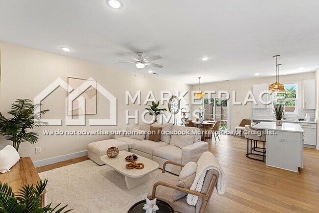 Photo - 115 Taverly Dr