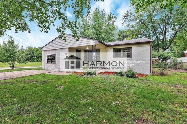 Building Photo - 8302 E Gilbert St