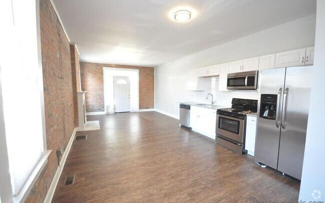 Building Photo - 71 E Gates St Unit 2 Rental