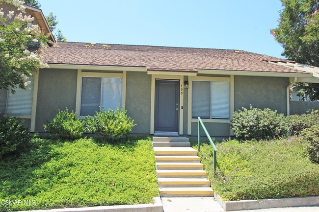 Building Photo - 499 Serento Cir Rental