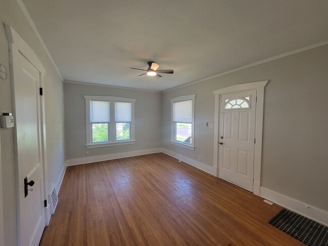 Photo - 2 Bedroom, 1 Bath Home - Now Available for Rent!