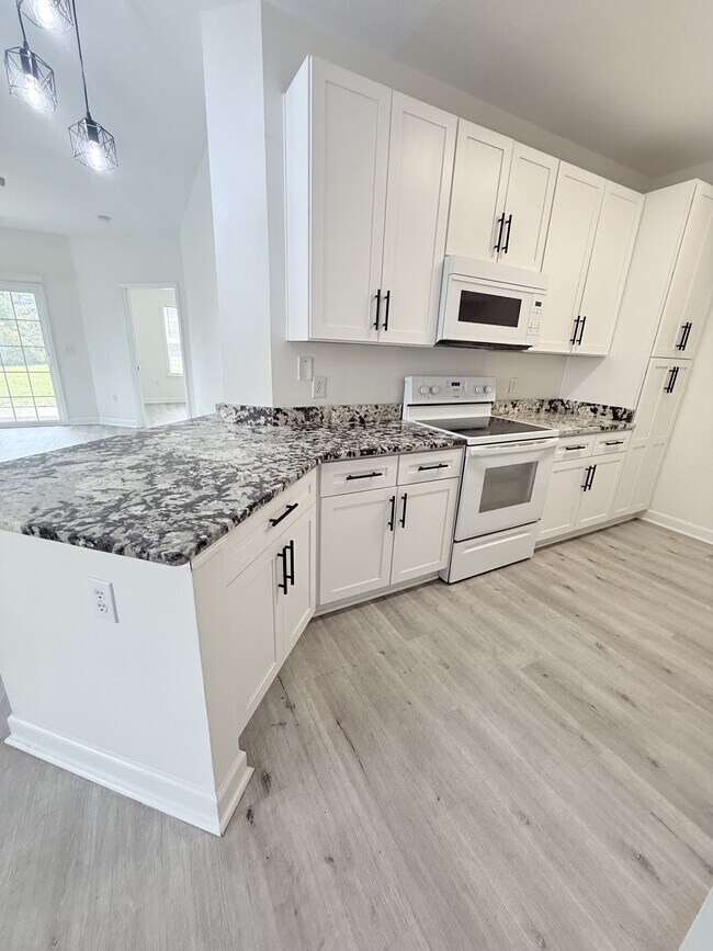 Photo - 129 Ashley Park Dr