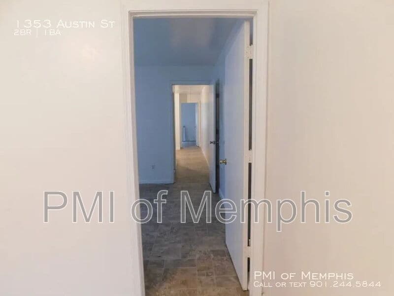 Photo - 1353 Austin St
