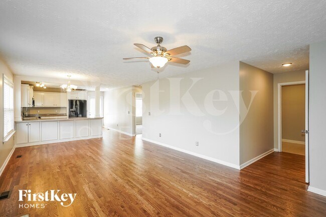 Photo - 308 Birchclay Point N