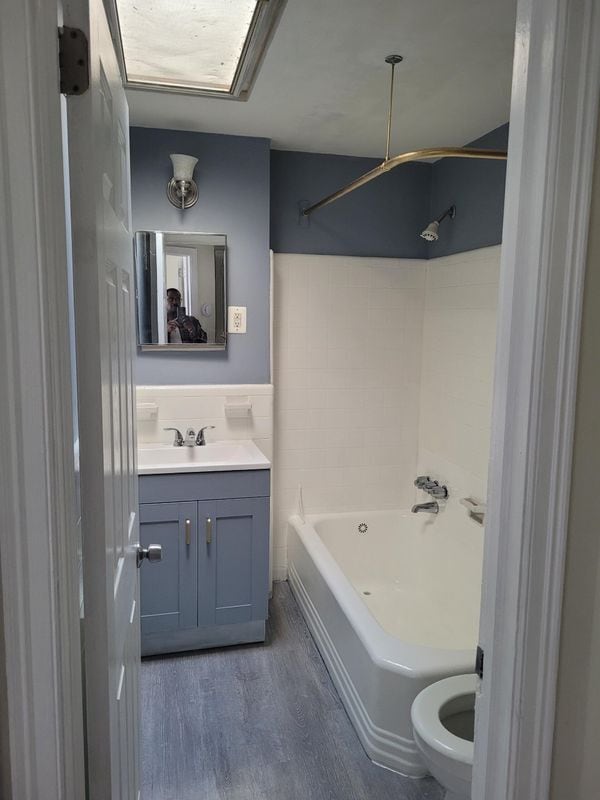 Photo - 7113 Castor Ave