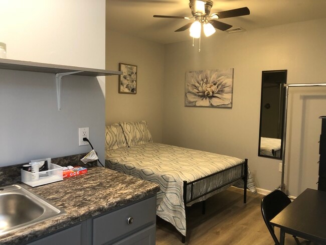 Photo - 5534 Allen Rd E