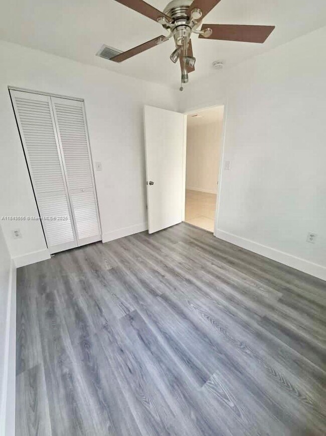 Photo - 2184 NE 167th St