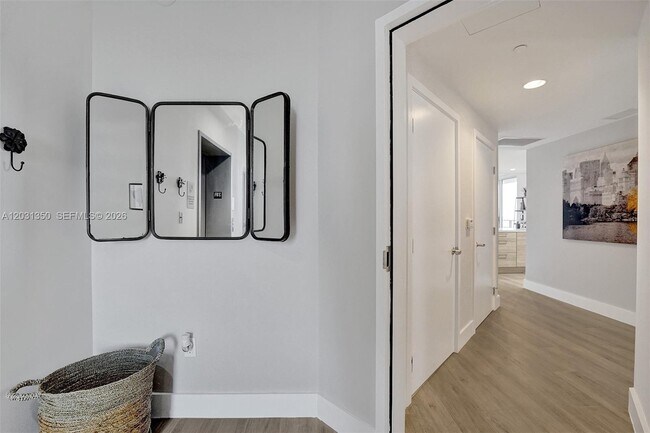 Photo - 16385 Biscayne Blvd Unidad 3107
