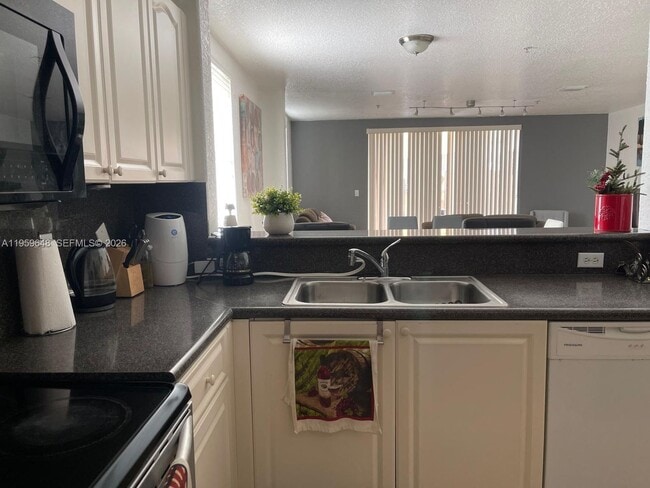 Photo - 8123 W 36th Ave