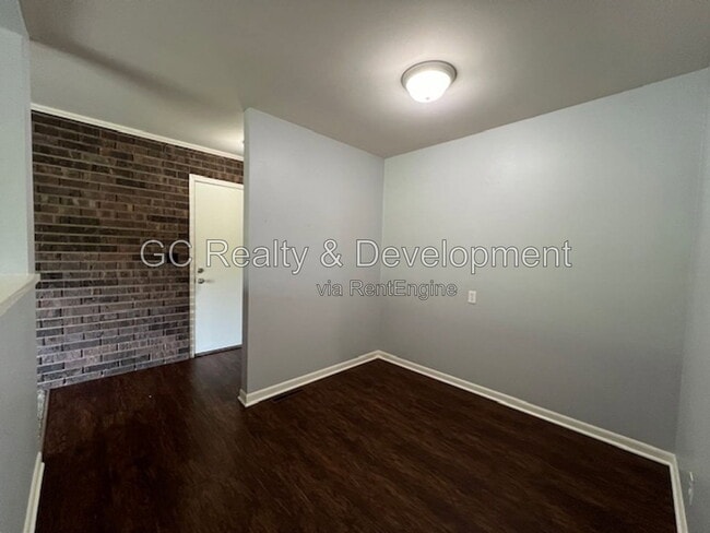 Photo - 12 Simpson St Unit D