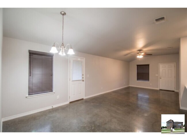 Photo - 300-B Lowes Blvd Killeen, Tx 76542