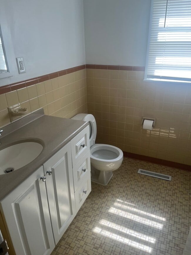 Photo - Duplex in Auburn