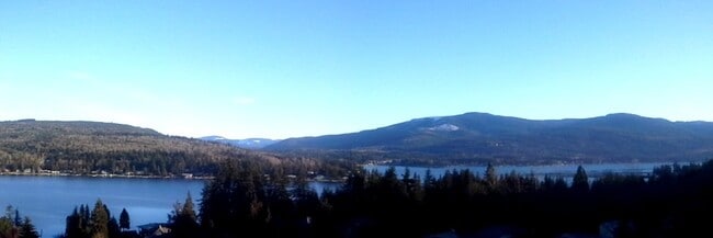 Building Photo - 4927 Coronado Ln