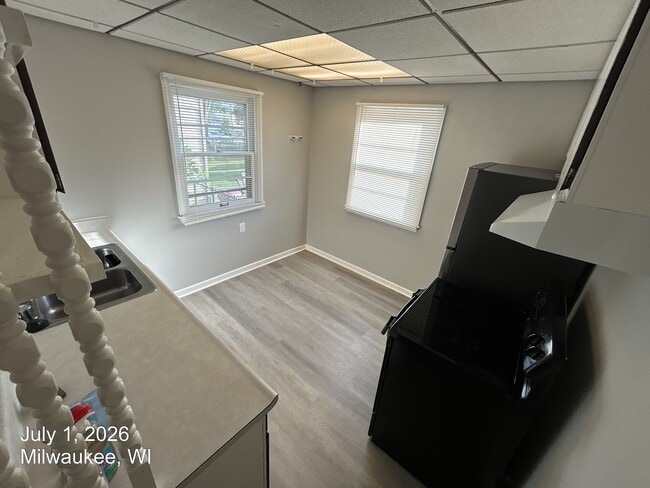 Photo - 3223 N 84th St