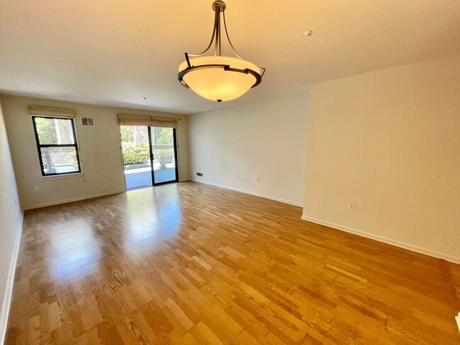 Photo - 2BR/2BA North Beach Condo W/Private, Huge Terrace, Parking! In-Unit Laundry! Storage! PROGRESSIVE Unit 104