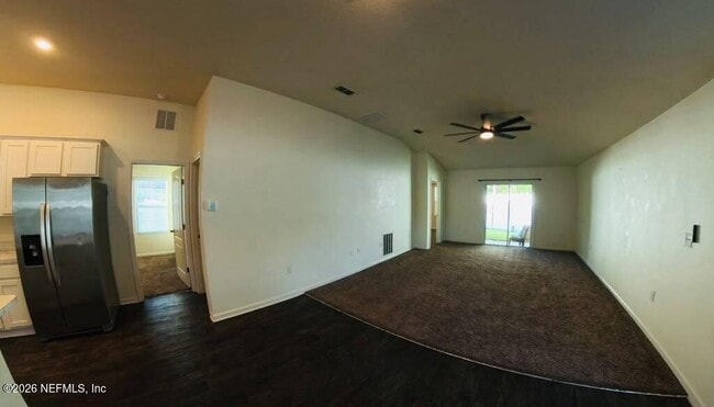 8454 Cape Fox Dr