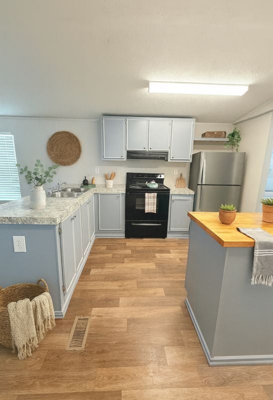 Photo - 127 Dolphin Harbor S