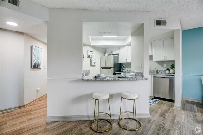 Building Photo - Nova at Trinity Rental