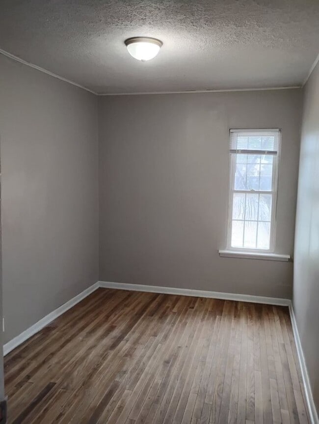 Photo - 1606 Virginia St Unit 1606 Virginia St #1