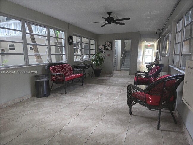 Photo - 330 SE 2nd St Unit 503H