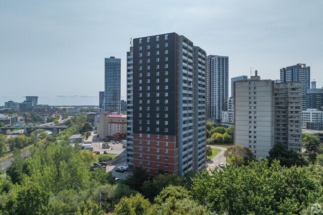 Photo - 230 Oak St Unit 1512