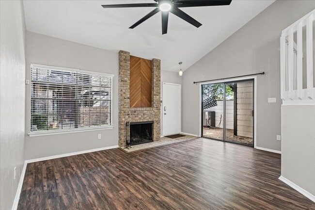 Photo - 1748 Ohlen Rd