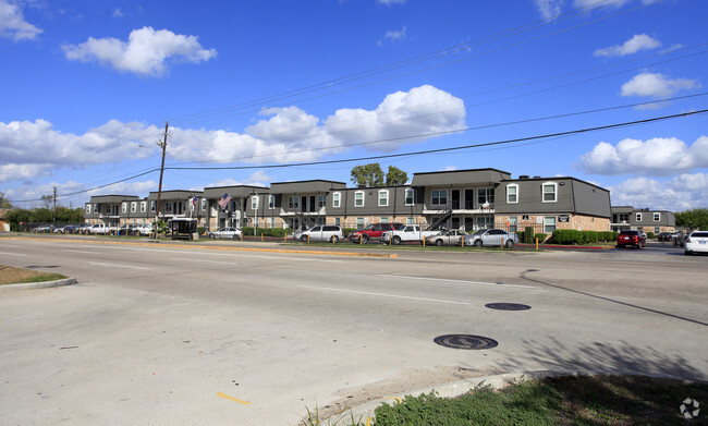 Building Photo - Cambridge Village Rental