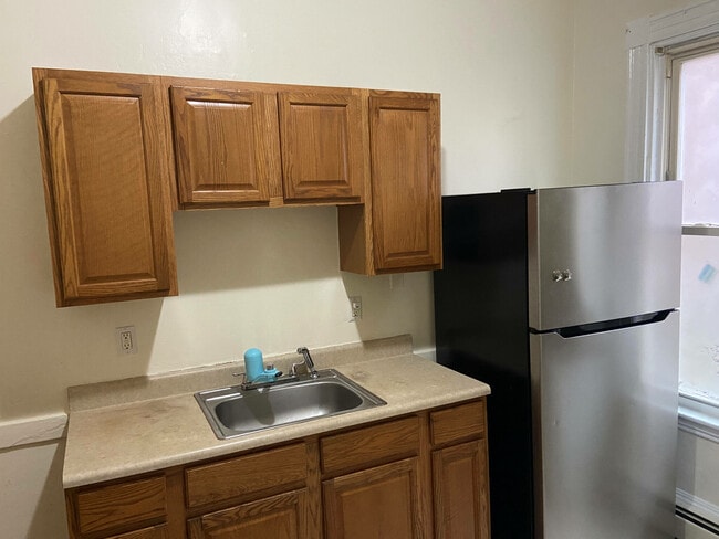 Photo - 94 Winthrop St