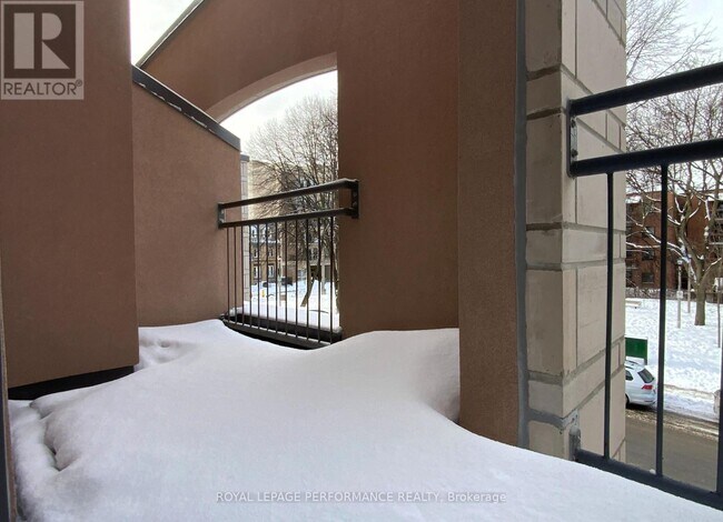 Photo - 185 Cumberland St Unité B