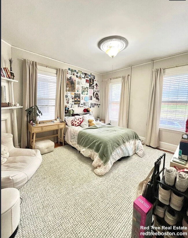 Building Photo - 73 Delle Ave Unit 1