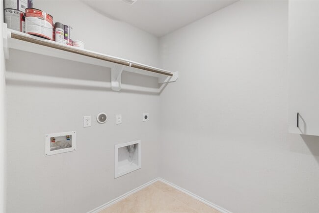 Photo - 4523 Stolz Trail