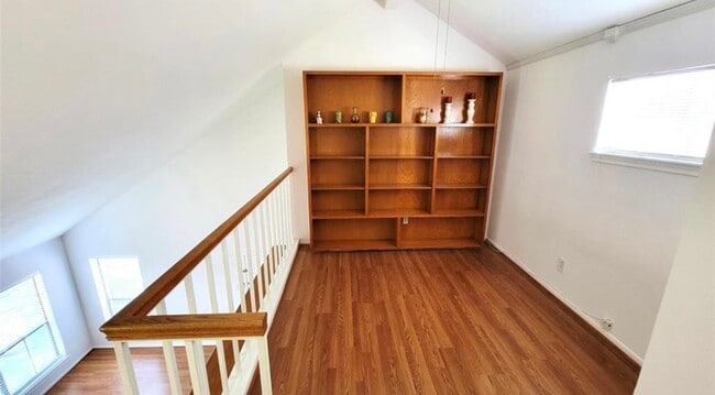 Photo - 3100 Walnut Bend Ln Unit 214