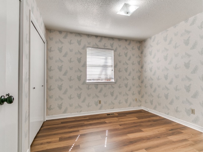 Photo - 6428 N Harvard Ave