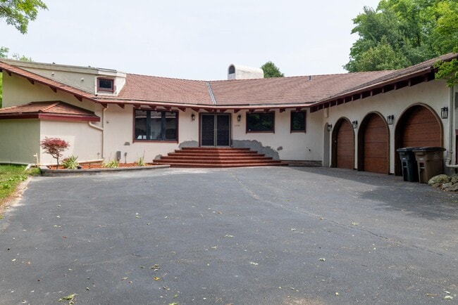 Photo - 1240 E Donges Ct