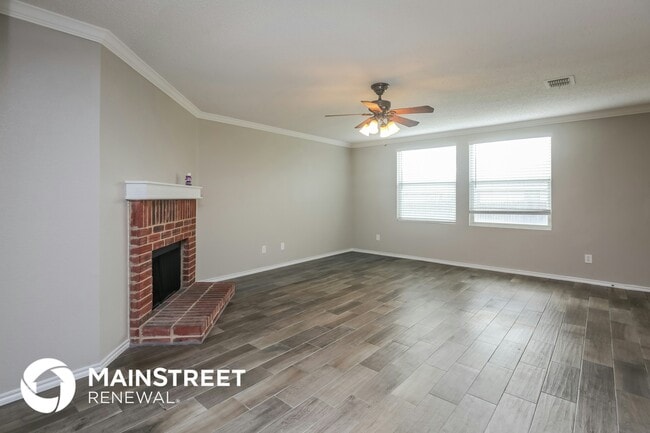 Photo - 941 Stone Chapel Way