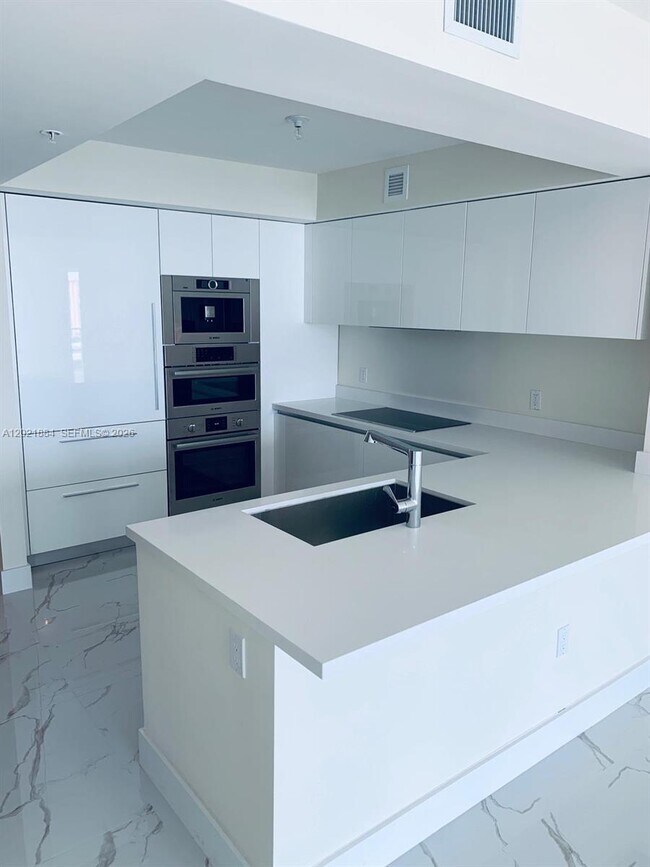 Photo - 330 Sunny Isles Blvd Unit 5-1006