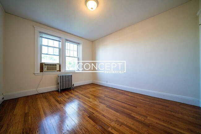 Photo - 56 Selkirk Rd Unit 9