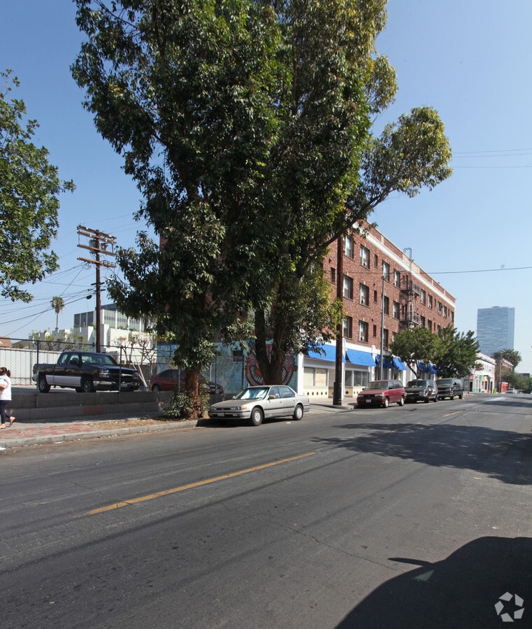 Photo - Bellevue Apartments