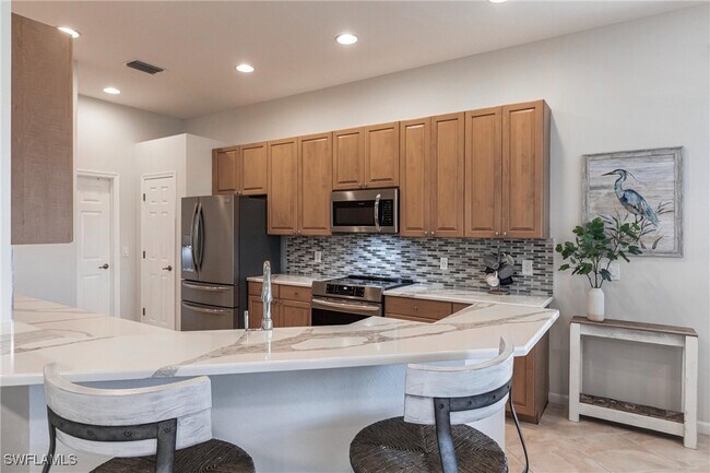 Photo - 3920 Lakeview Isle Ct