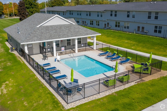 Clubhouse Pool