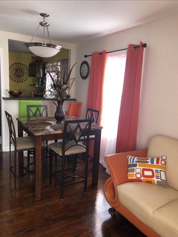 Photo - 1839 Penelope Rd NW