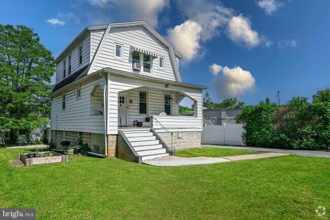Building Photo - 63 N Prospect Ave Rental