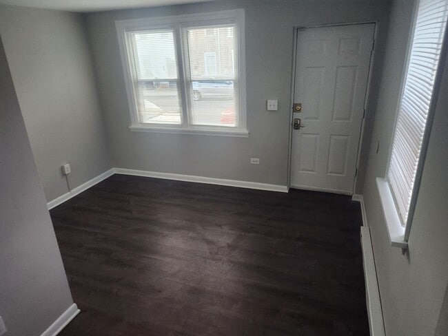 Photo - 101 Stroud St