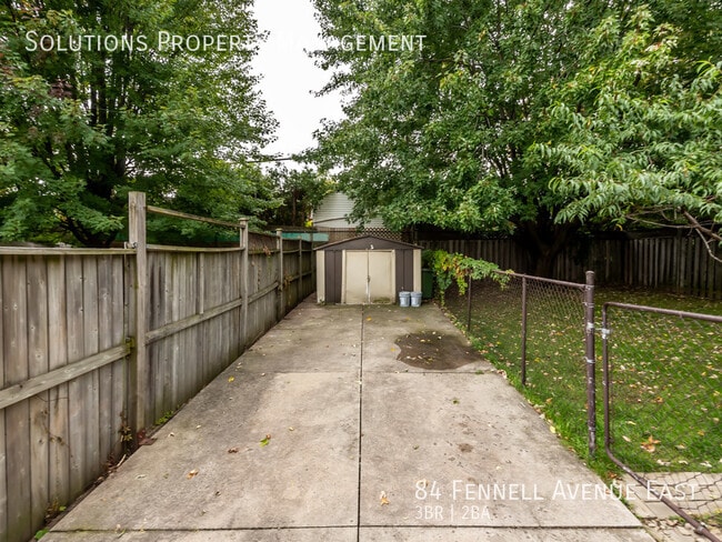 Photo - **WHOLE House Rental on Hamilton Mountain**