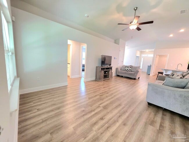 Photo - 1813 Leigh Lp