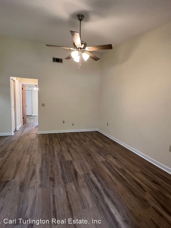 Photo - 1 br, 1 bath House - 2313 SW 70th Terrace