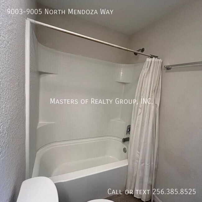 Photo - 9003-9005 North Mendoza Way-