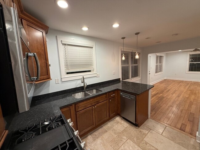 Photo - 4604 Meadow Ct