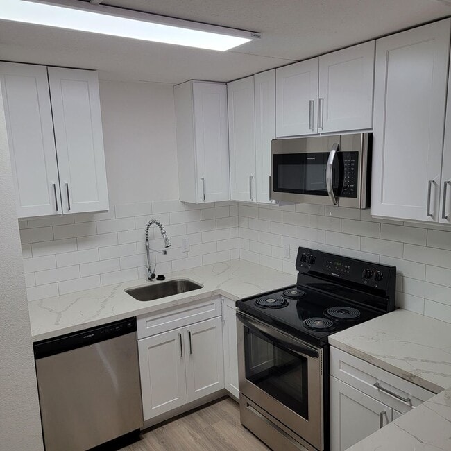 Photo - Palisade Flats- Stunning Renovations