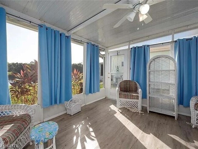 Photo - 620 Joel Blvd